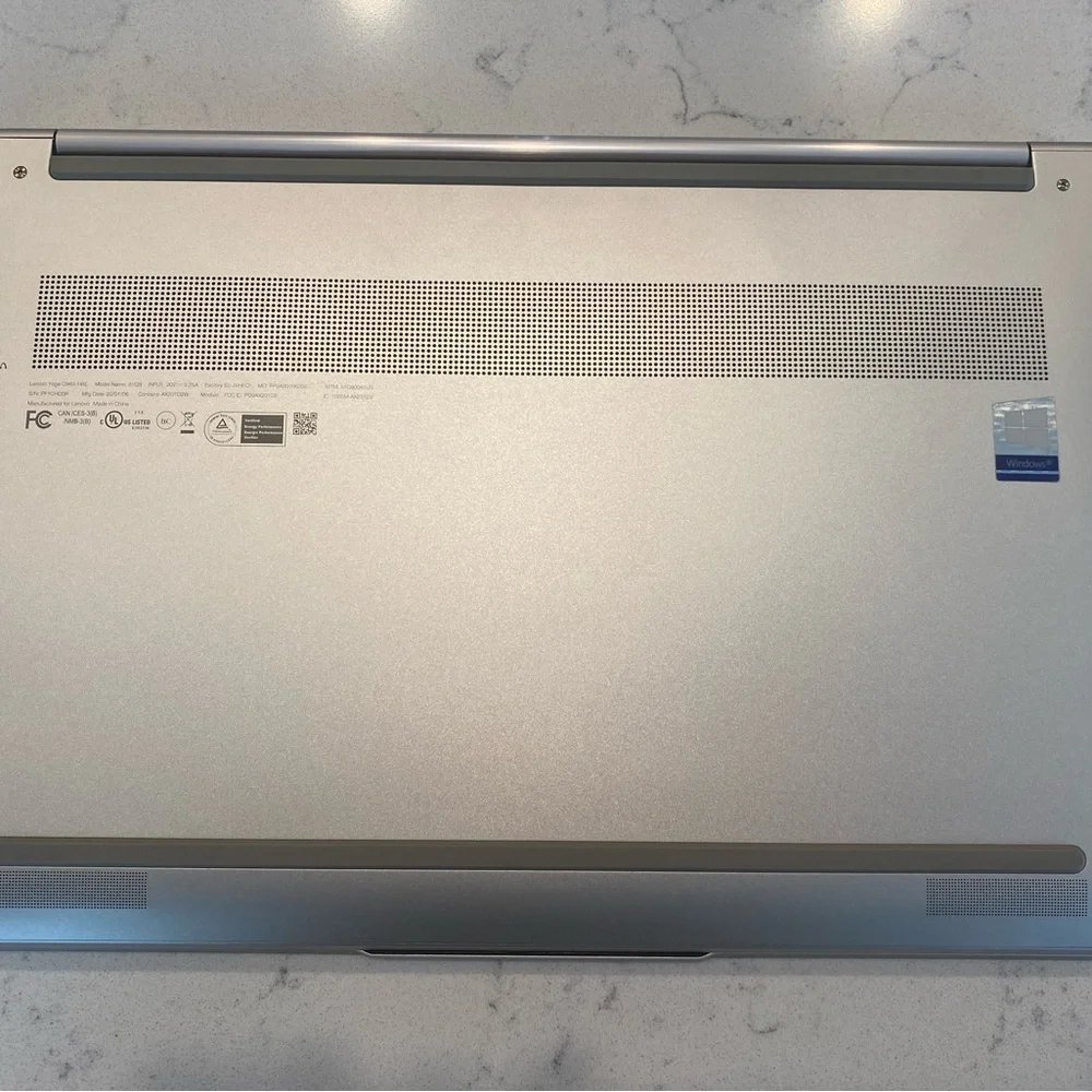 Laptop Lenovo Yoga C940 14” in EXCELLENT condition!
